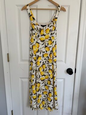 White House Black Market White/Yellow Lemon Print Midi Dress with Side Slit NWOT